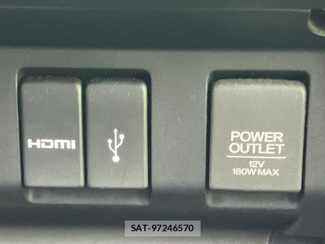 Honda FIT HYBRID 2015-03 8216093-13