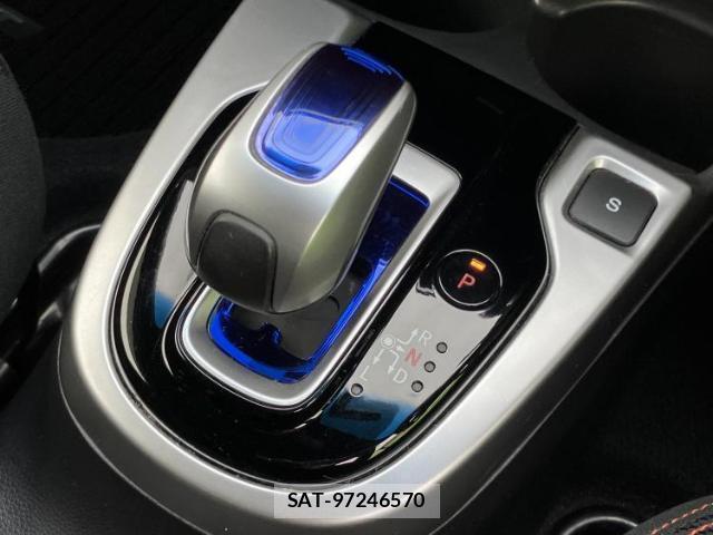 Honda FIT HYBRID 2015-03 8216093-15