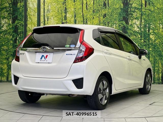 Honda FIT HYBRID 2014-08 8216279-16