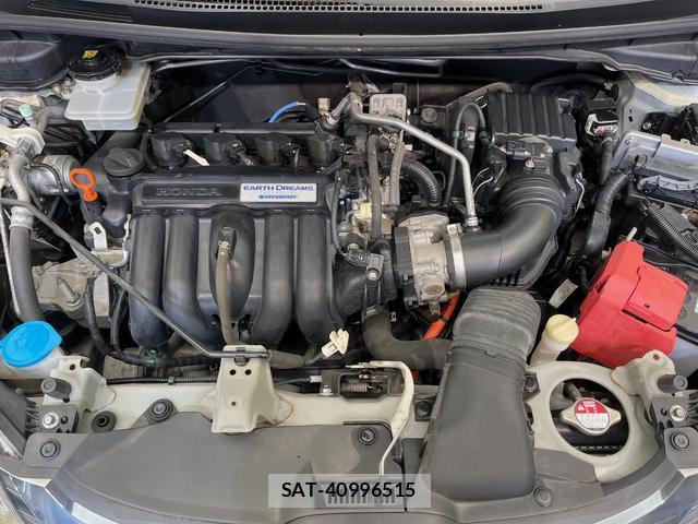 Honda FIT HYBRID 2014-08 8216279-17