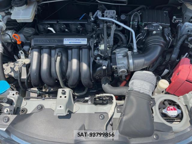 Honda FIT HYBRID 2015-06 8216359-17