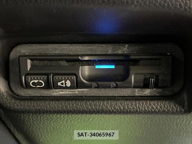 Honda FIT HYBRID 2015-10 8219244-4