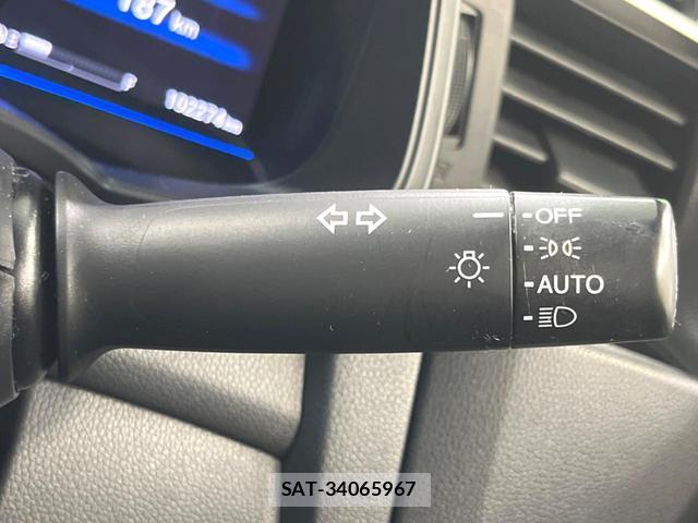 Honda FIT HYBRID 2015-10 8219244-6