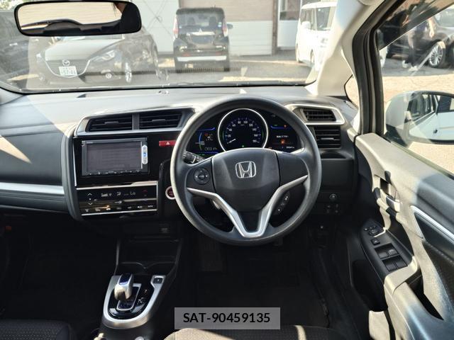 Honda FIT HYBRID 2015-10 8219257-18