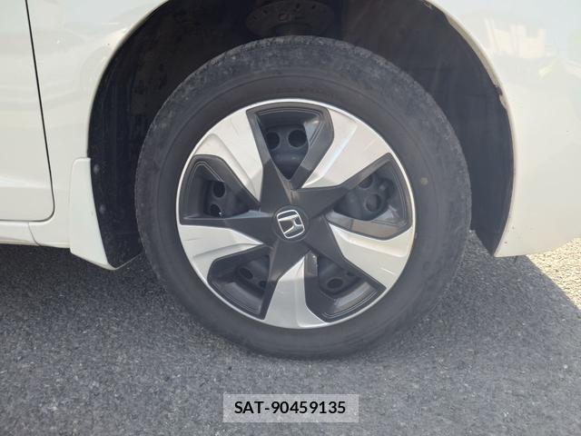 Honda FIT HYBRID 2015-10 8219257-5