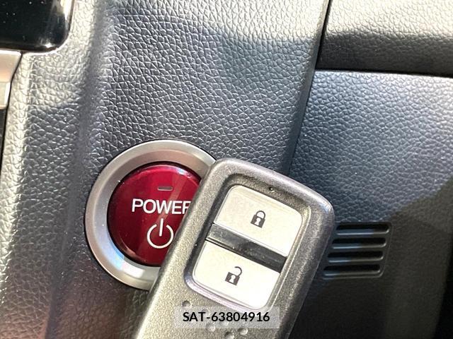 Honda FIT HYBRID 2013-10 8219415-6