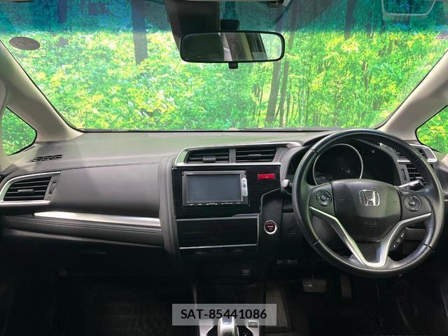 Honda FIT HYBRID 2013-12 8219434-1
