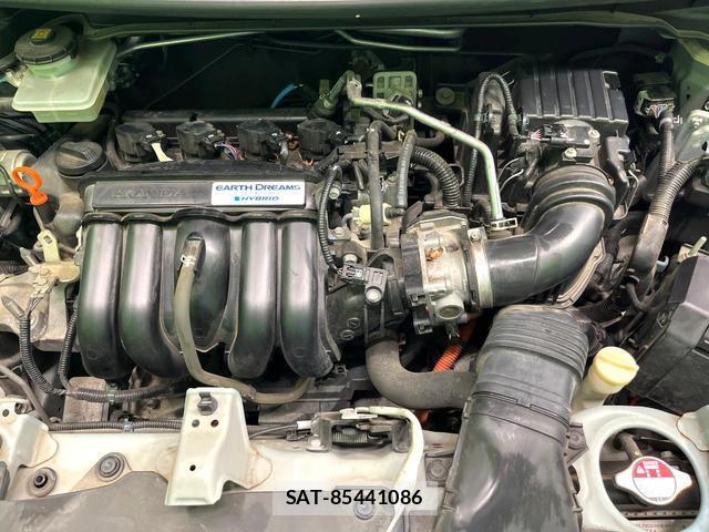 Honda FIT HYBRID 2013-12 8219434-17