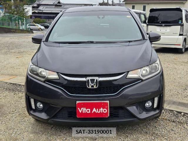 Honda FIT HYBRID 2015-10 8221886-11