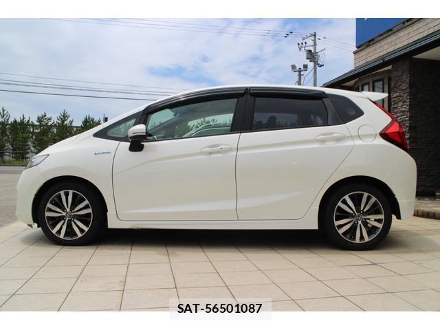 Honda FIT HYBRID 2014-07 8222332-10