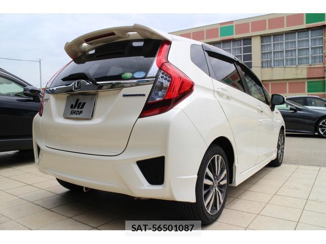 Honda FIT HYBRID 2014-07 8222332-13