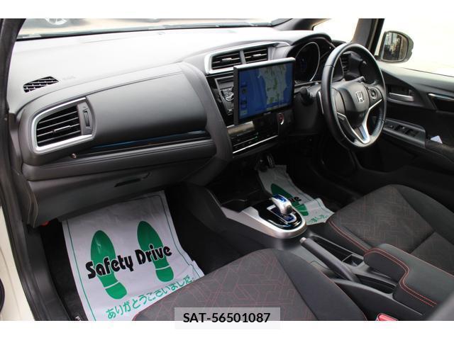 Honda FIT HYBRID 2014-07 8222332-17
