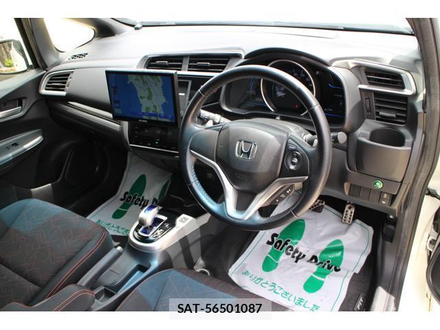 Honda FIT HYBRID 2014-07 8222332-2