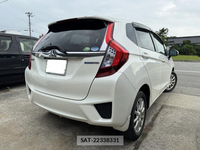 Honda FIT HYBRID 2014-03 8222453-4