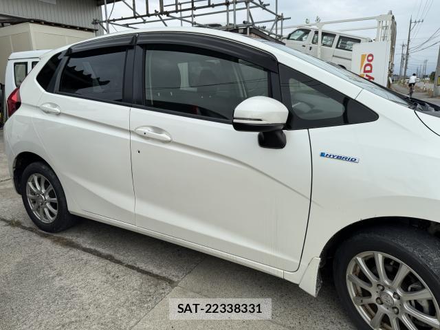 Honda FIT HYBRID 2014-03 8222453-7