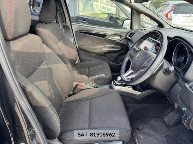 Honda FIT HYBRID 2015-10 8222455-10
