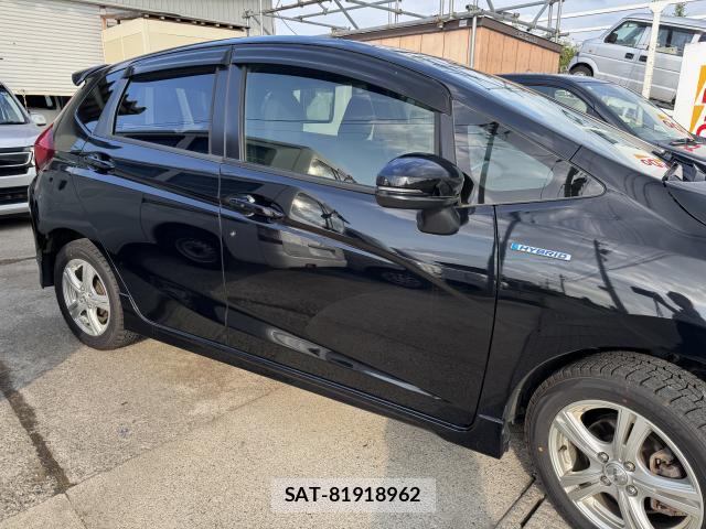 Honda FIT HYBRID 2015-10 8222455-3