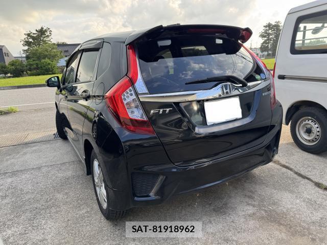 Honda FIT HYBRID 2015-10 8222455-5