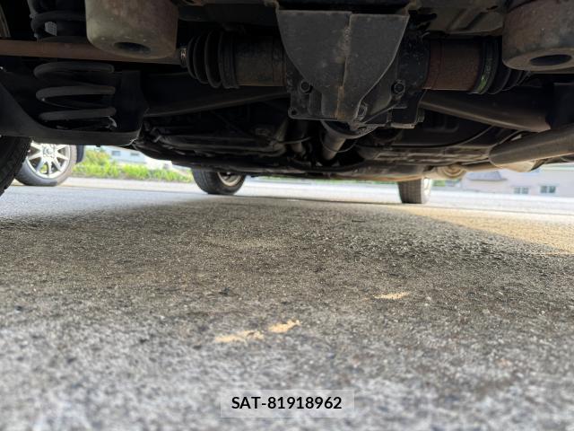 Honda FIT HYBRID 2015-10 8222455-6