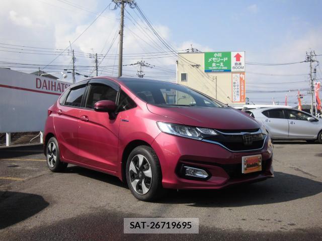 Honda FIT HYBRID 2017-10 8222464-11