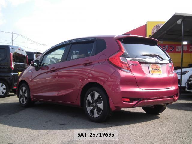 Honda FIT HYBRID 2017-10 8222464-14