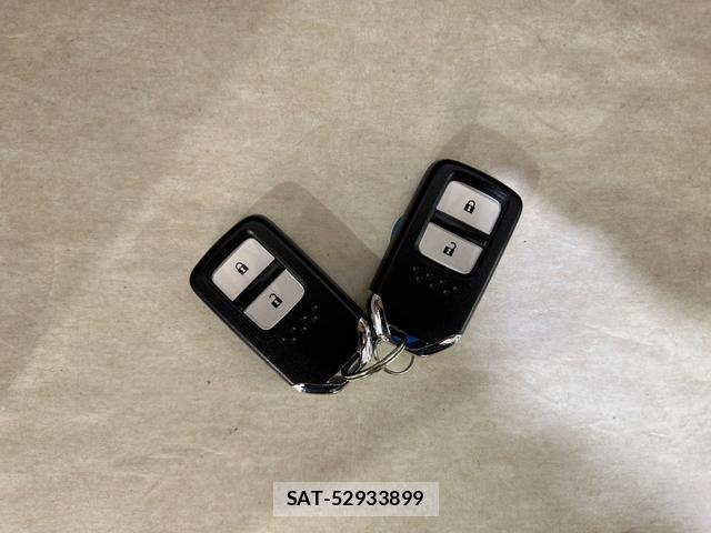 Honda FIT HYBRID 2018-03 8222969-10