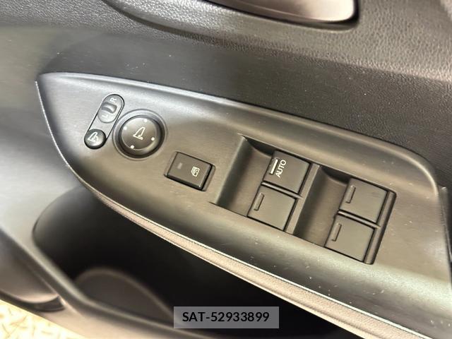Honda FIT HYBRID 2018-03 8222969-9