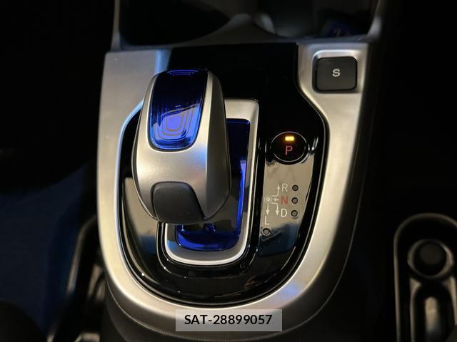 Honda FIT HYBRID 2013-11 8224049-5