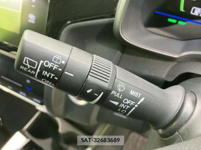 Honda FIT HYBRID 2014-03 8225056-15