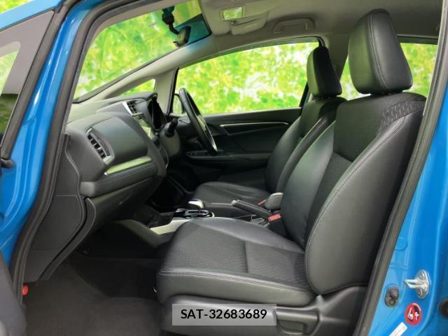Honda FIT HYBRID 2014-03 8225056-5