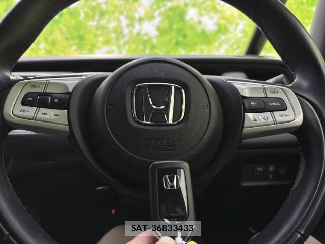 Honda FIT HYBRID 2021-08 8225079-13