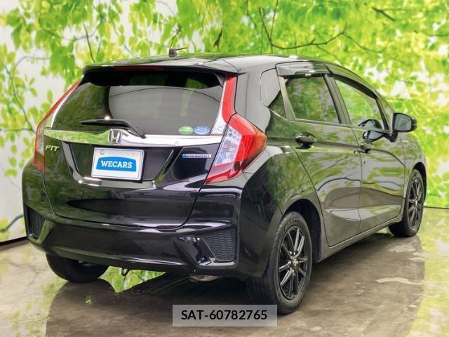 Honda FIT HYBRID 2017-09 8225224-2