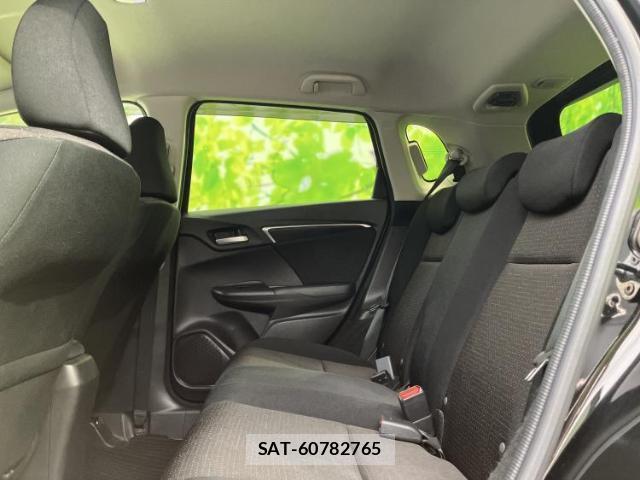 Honda FIT HYBRID 2017-09 8225224-5