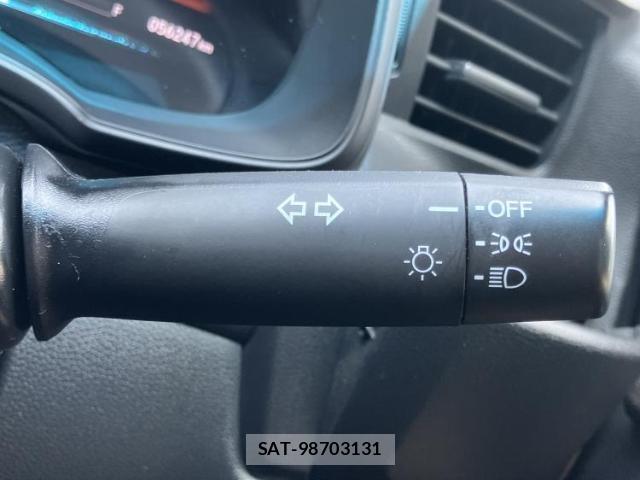 Honda FIT HYBRID 2019-04 8225246-13