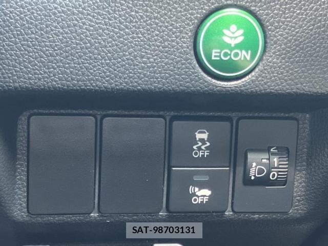 Honda FIT HYBRID 2019-04 8225246-17