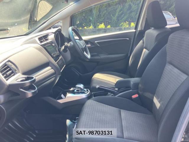 Honda FIT HYBRID 2019-04 8225246-5