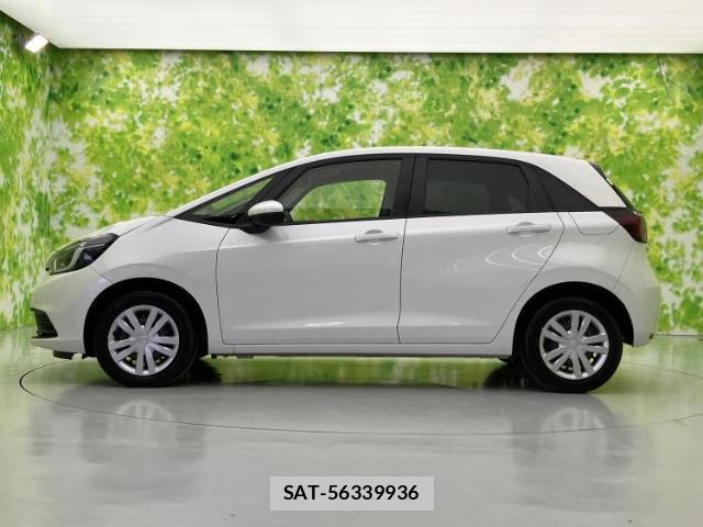 Honda FIT HYBRID 2023-07 8225396-1