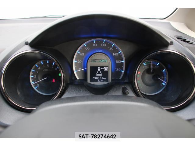 Honda FIT SHUTTLE HYBRID 2011-12 8219227-12