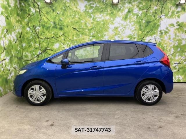 Honda FIT 2018-10 8217202-1