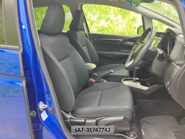 Honda FIT 2018-10 8217202-3