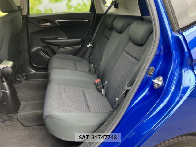 Honda FIT 2018-10 8217202-6