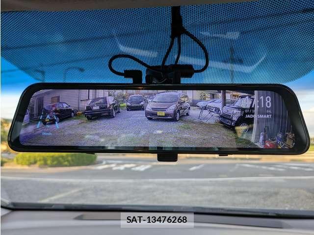 Honda FIT 2015-04 8217218-19