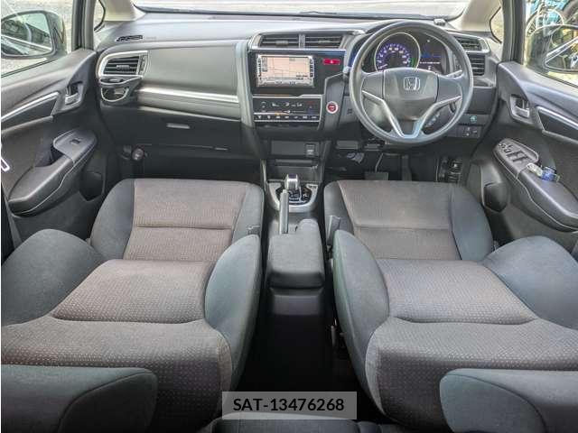 Honda FIT 2015-04 8217218-2