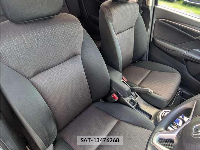Honda FIT 2015-04 8217218-9