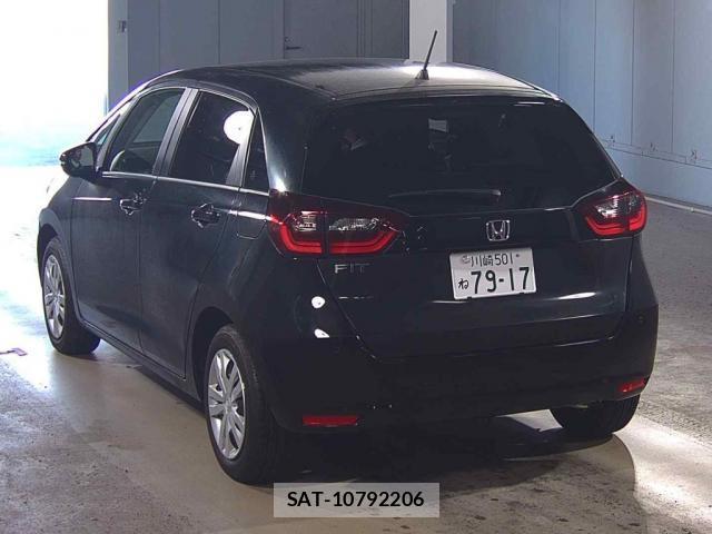 Honda FIT 2024-06 8217405-1