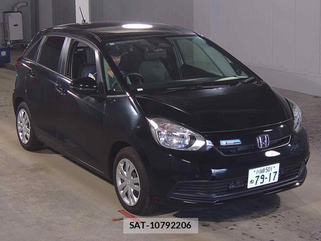 Honda FIT 2024-06 8217405-2
