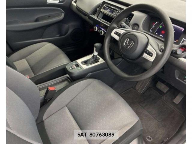 Honda FIT 2021-06 8217524-2