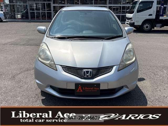 Honda FIT 2010-09 8218475-1