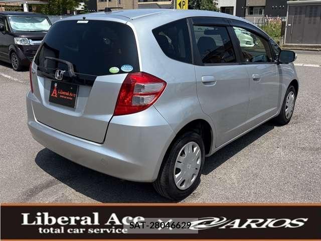 Honda FIT 2010-09 8218475-10