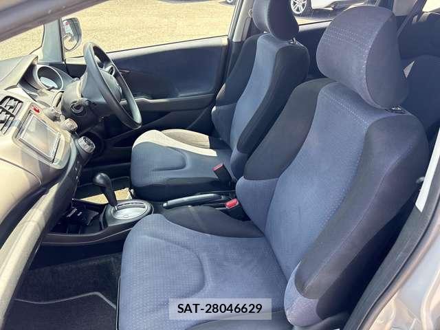 Honda FIT 2010-09 8218475-17